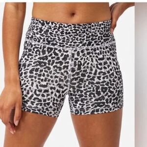 OUTDOOR VOICES Athletic Mini Shorts Size S Snow Leopard Print EUC B10